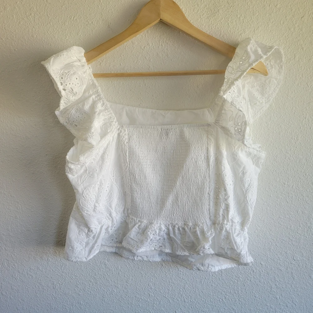 Sofia Jeans By Sofia Vergara White Eyelet Floral Ruffle Sleeve Top Womens XL - Picture 7 of 9